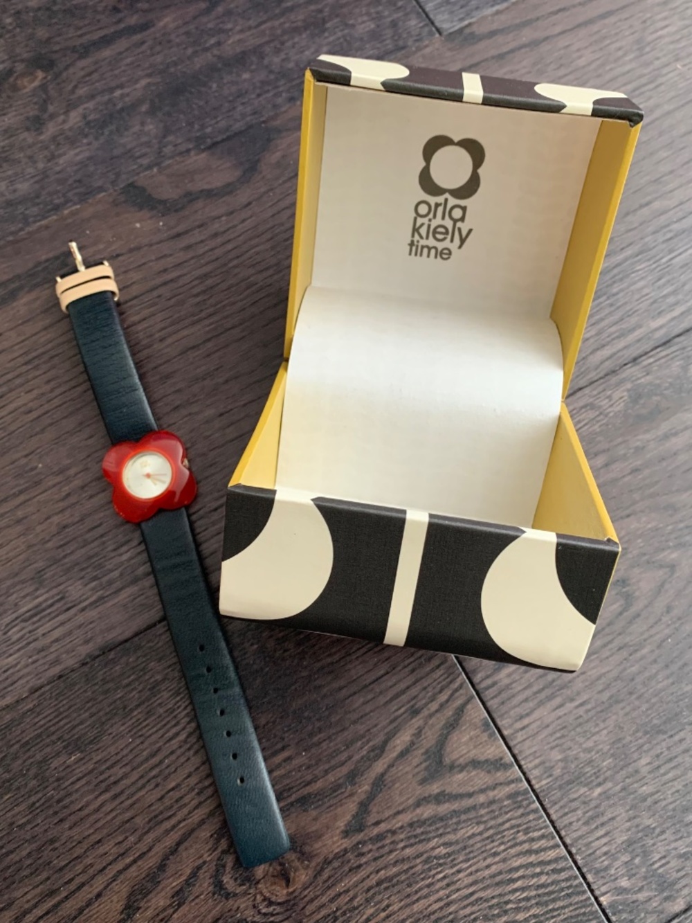 Orla Kiely flower watch